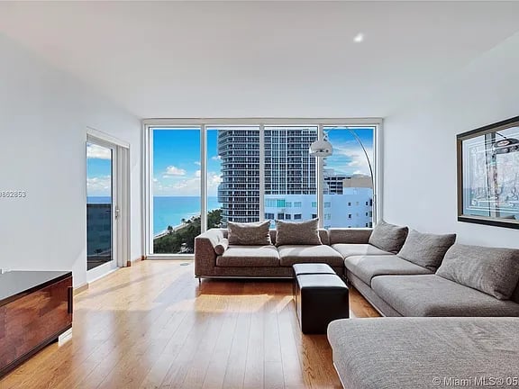 10275 Collins Ave APT: 1412
