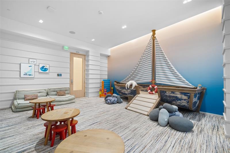 2200 N Ocean Blvd: Unit S303