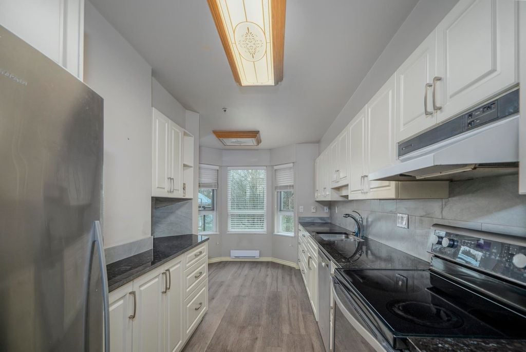2250 SE Marine Dr, #113