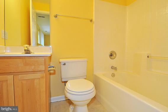 607 Yorktown Manor Ct