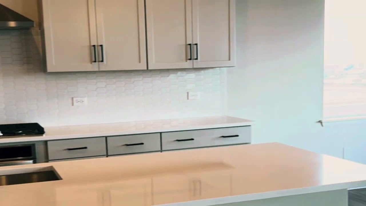 Last Chance in Trails at Crowfoot