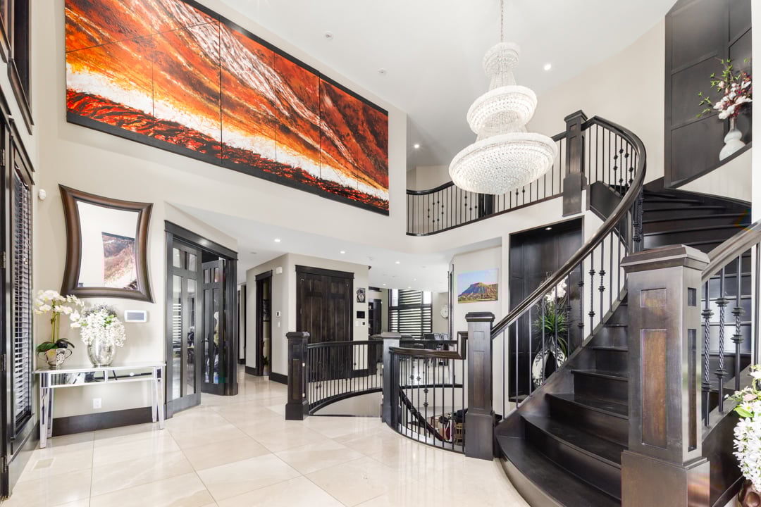 Private Bearspaw Estate Home