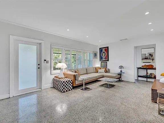 Just Sold - 1600 NE 16th Street Fort Lauderdale FL 33304