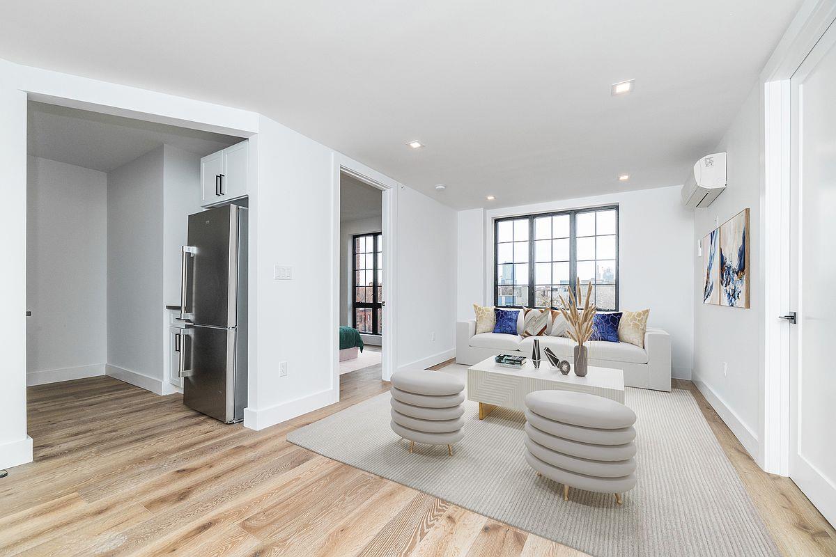 311 Franklin Avenue, Apt 6-A