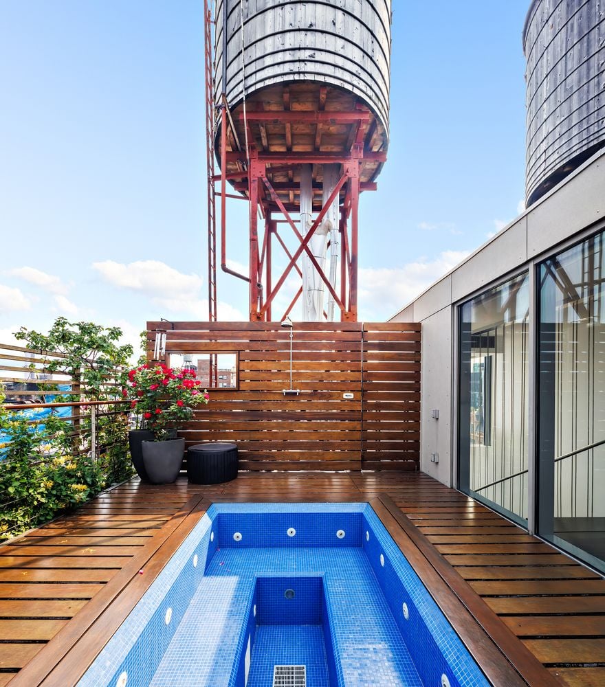 682 Broadway, #10