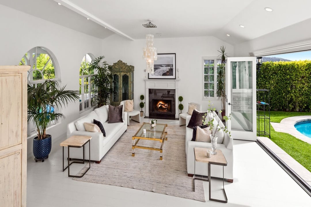 Summit Oasis