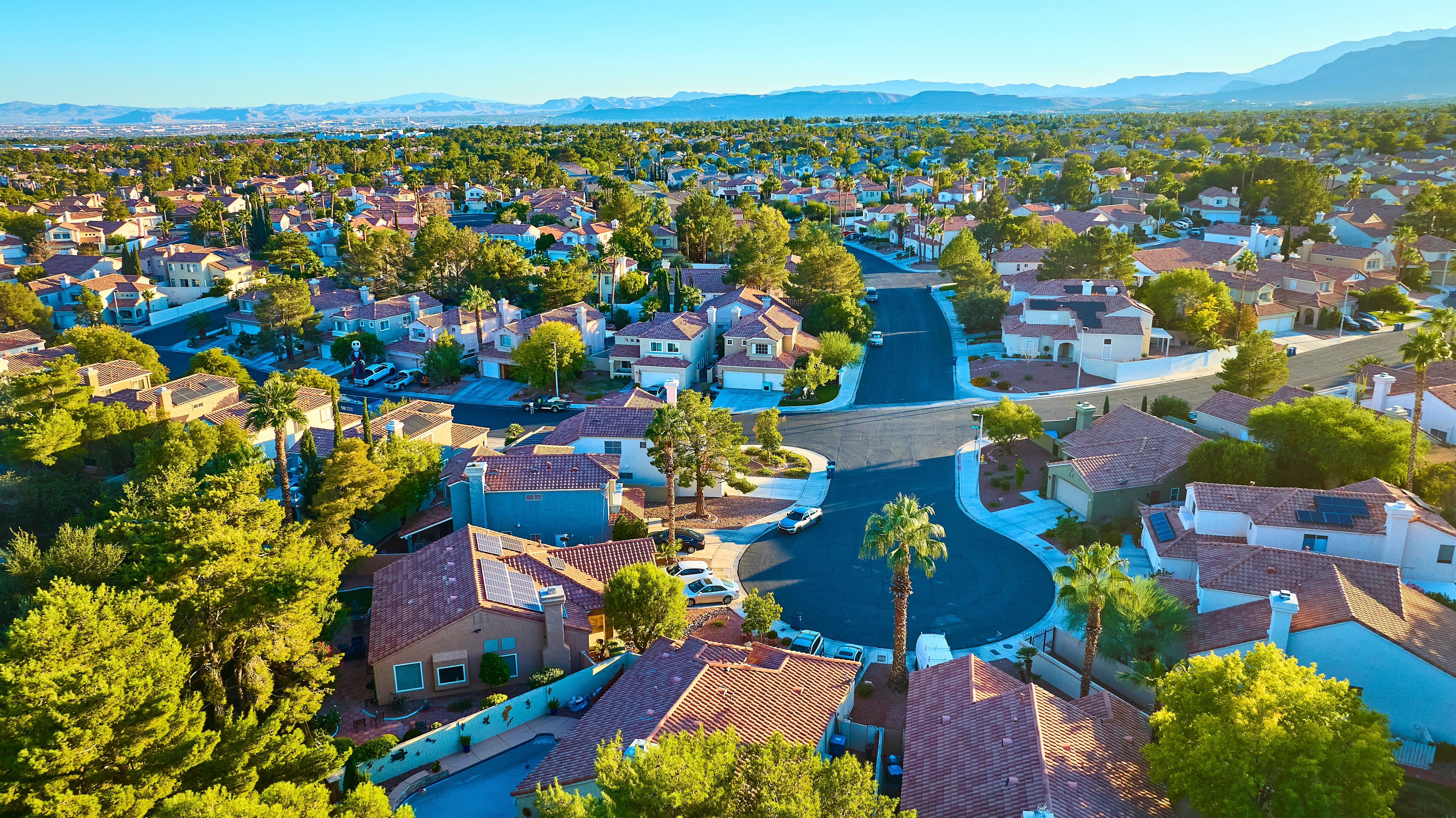 The Estates at Southern Highlands luxury community
