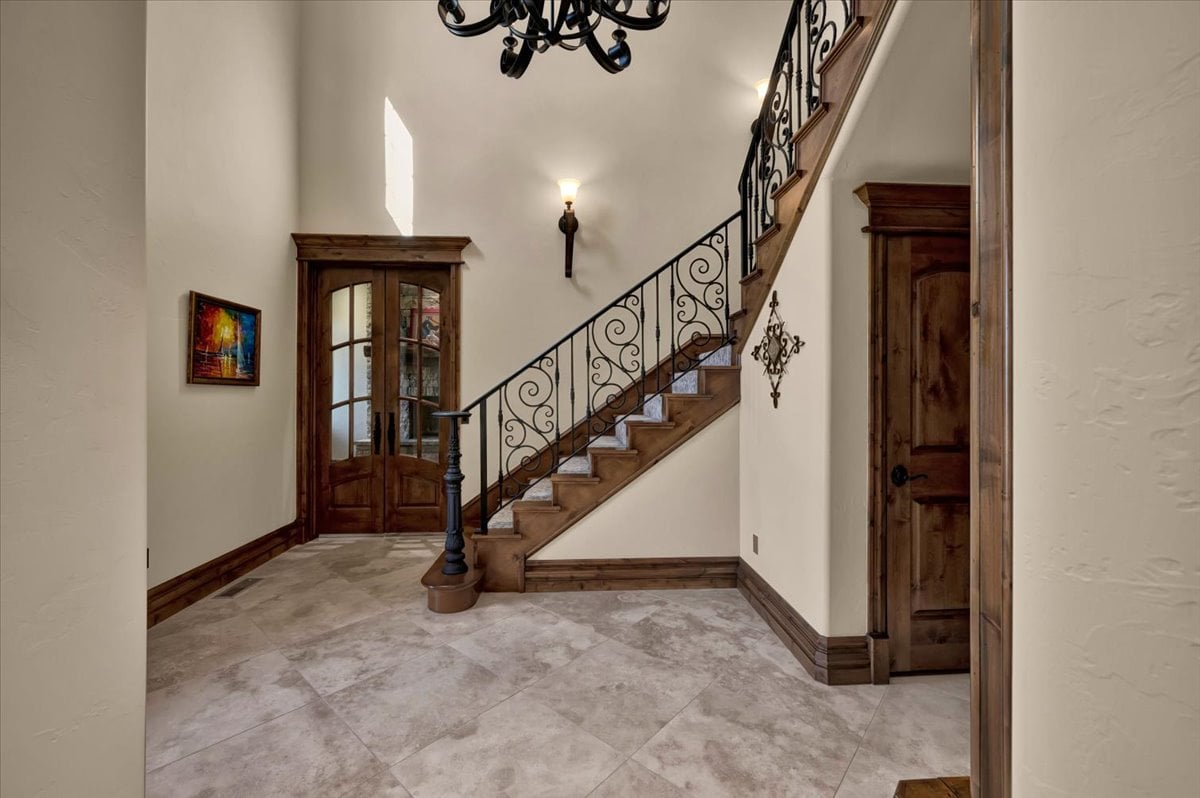 Casa Bella Estate – A Masterpiece of Luxury & Elegance in Mustang, Oklahoma - Wyatt Poindexter - The Agency 
