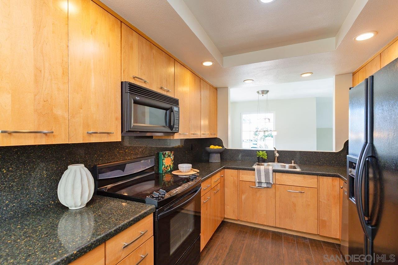 2953 Old Bridgeport Way, San Diego, CA 92111