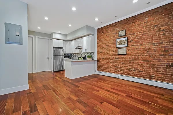 260 MacDougal Street