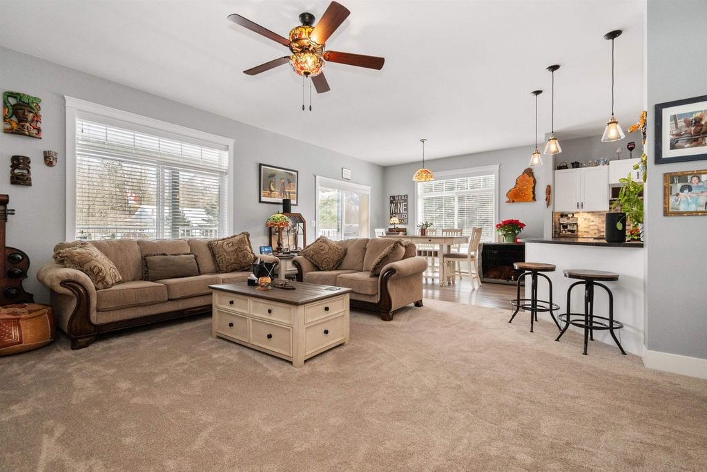 59060 Lougheed Hwy, #24