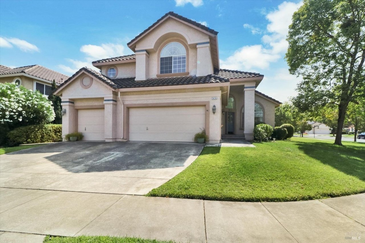 5426 Spring Lake Court