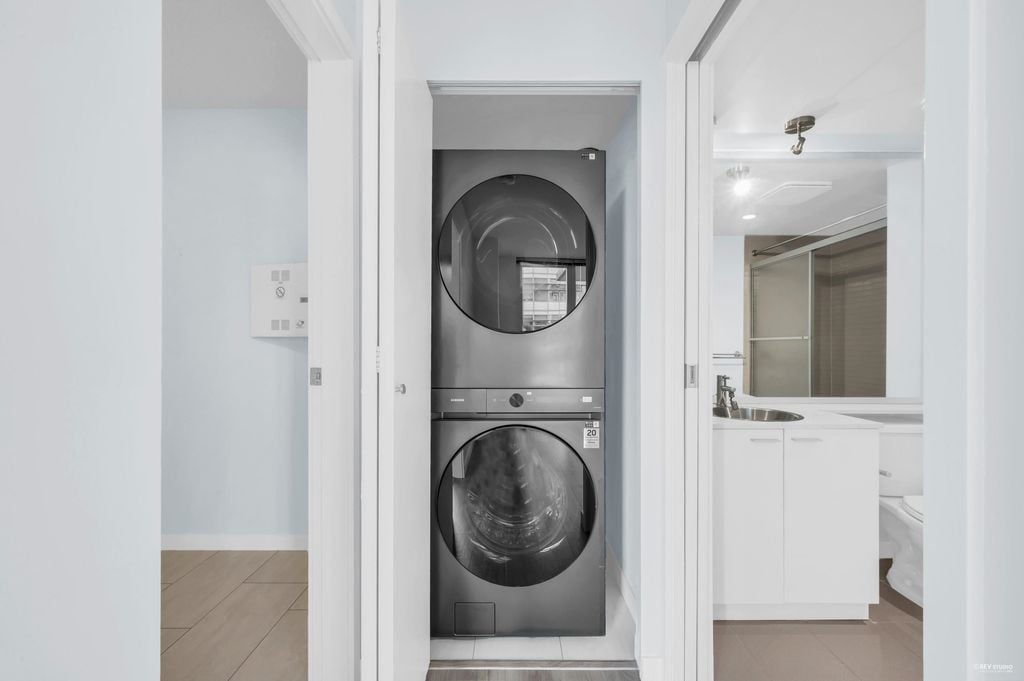 111 W Georgia St, #509