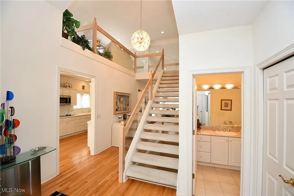 410 W Glengary Cir