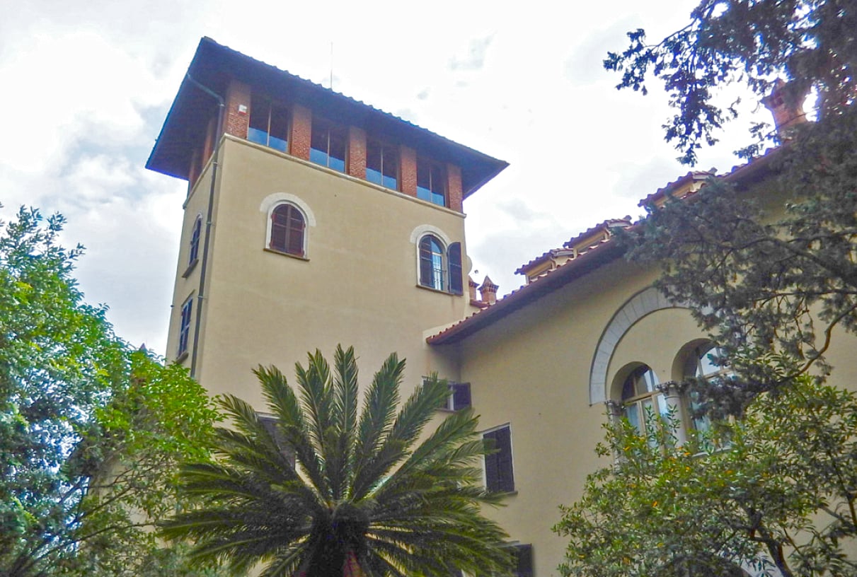 Luxury Seafront Villa in Liguria