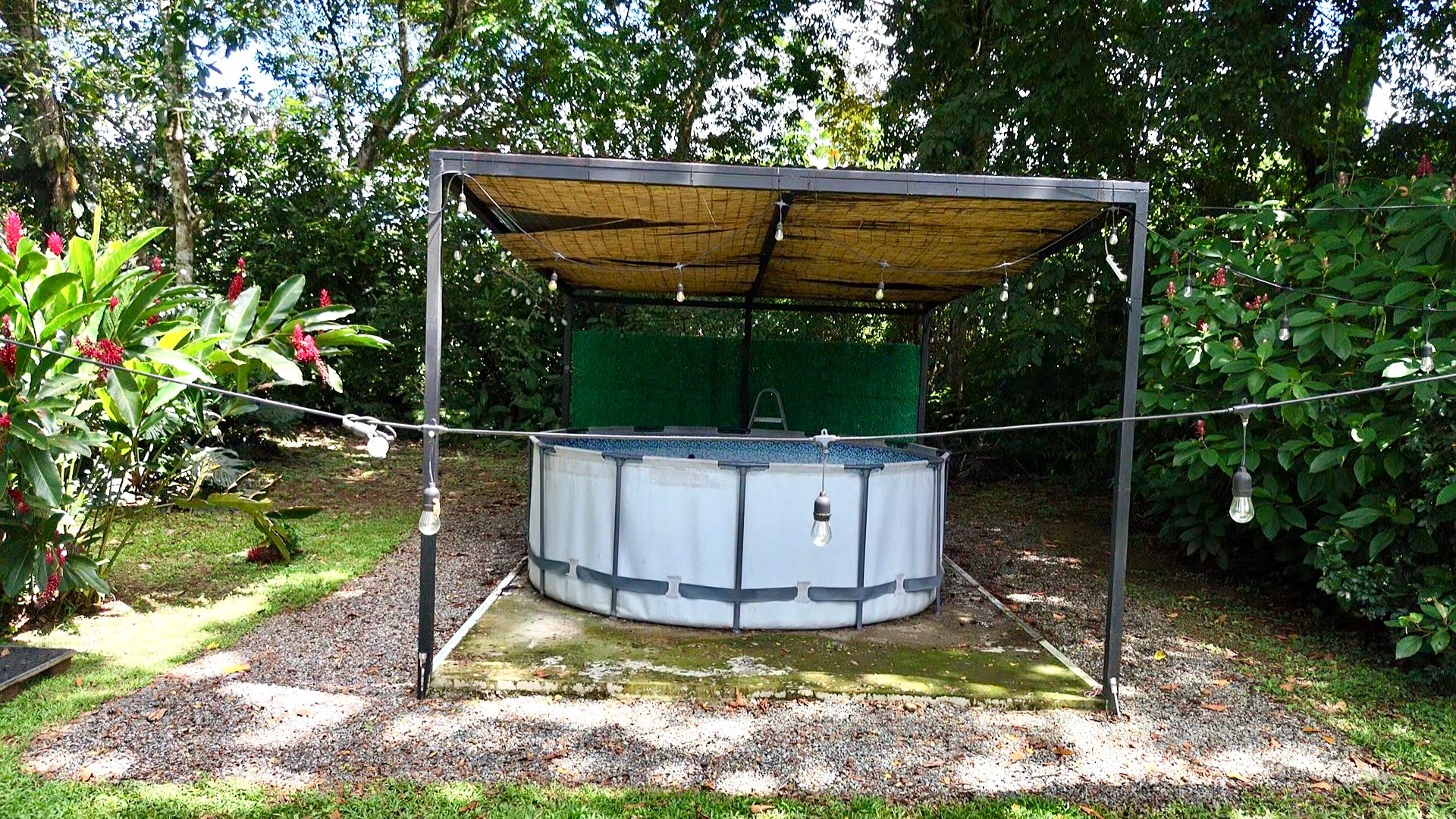 Riverside Cabin in Uvita | 0.98-Acre Estate with Room to Expand