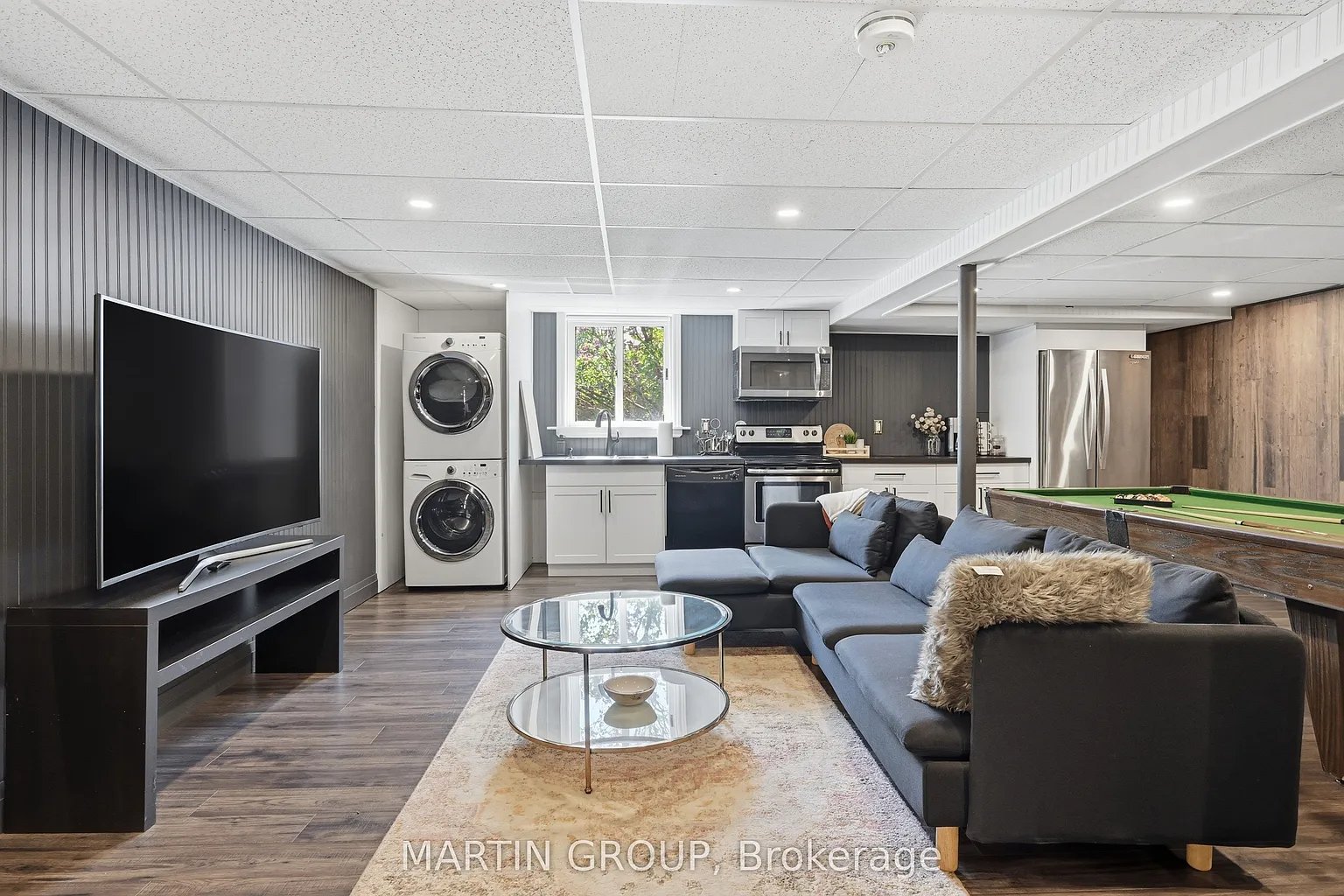 376 Carrier Ln