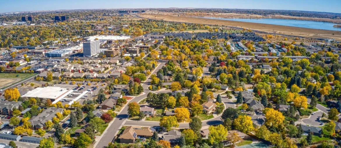 The Pros & Cons of Living in Aurora, CO