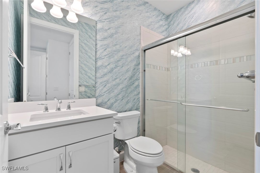 19129 Aqua Shore Dr