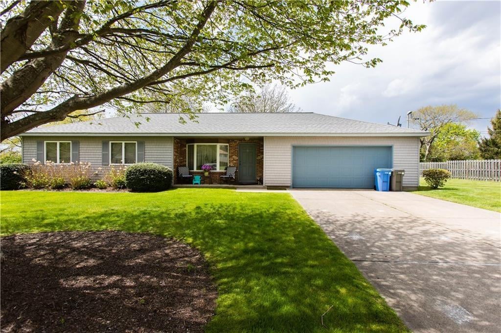 8 Barton Lane, Middletown RI, 02842