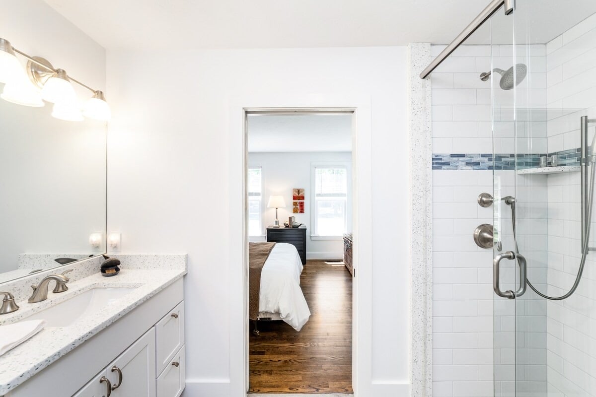 Luxury 5 Bedroom Katama Estate With Pool & Hot Tub