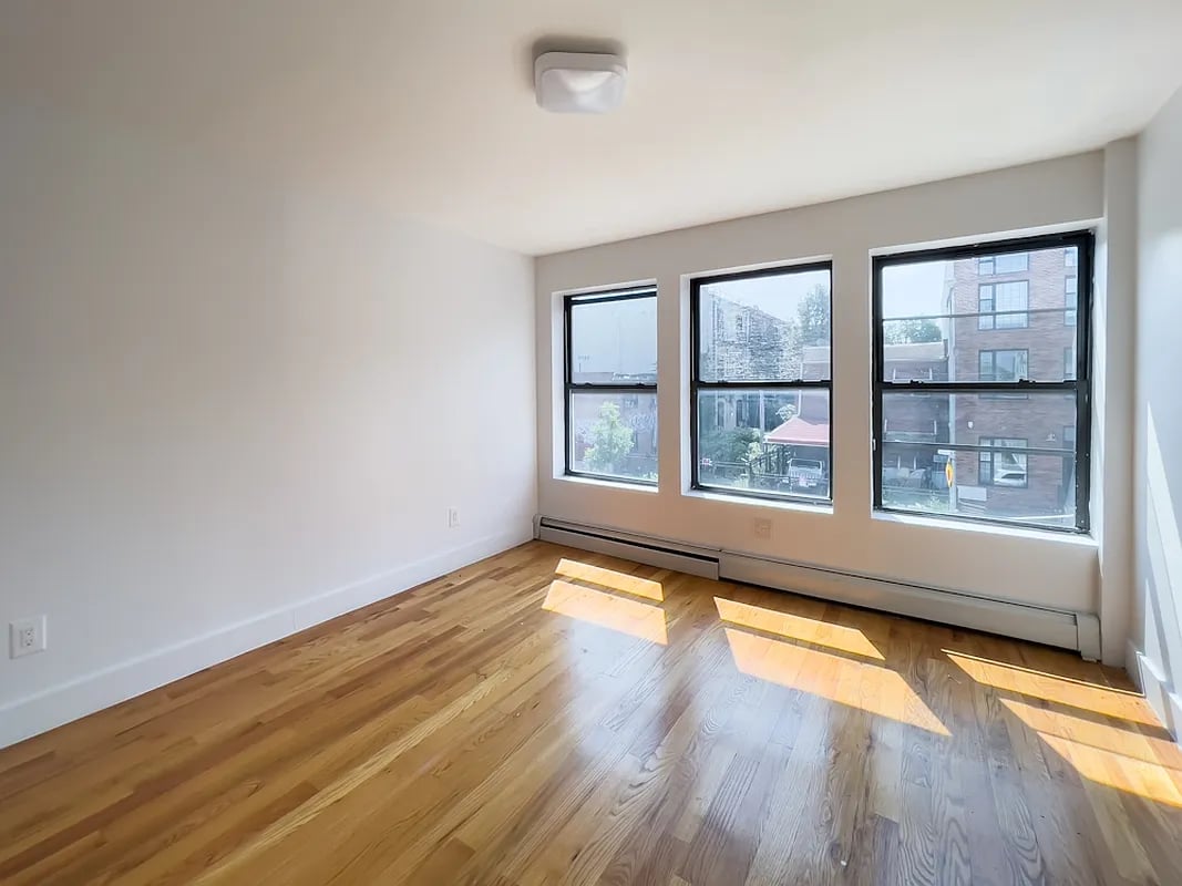 513 Evergreen Avenue