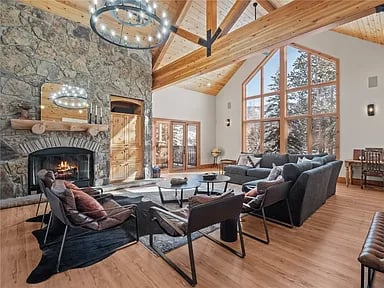 6 Golden Rod Cir