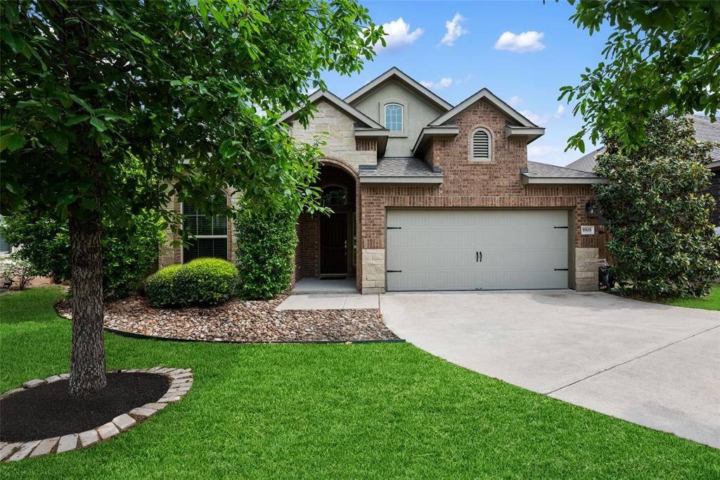 5505 Brady Bayou Cv