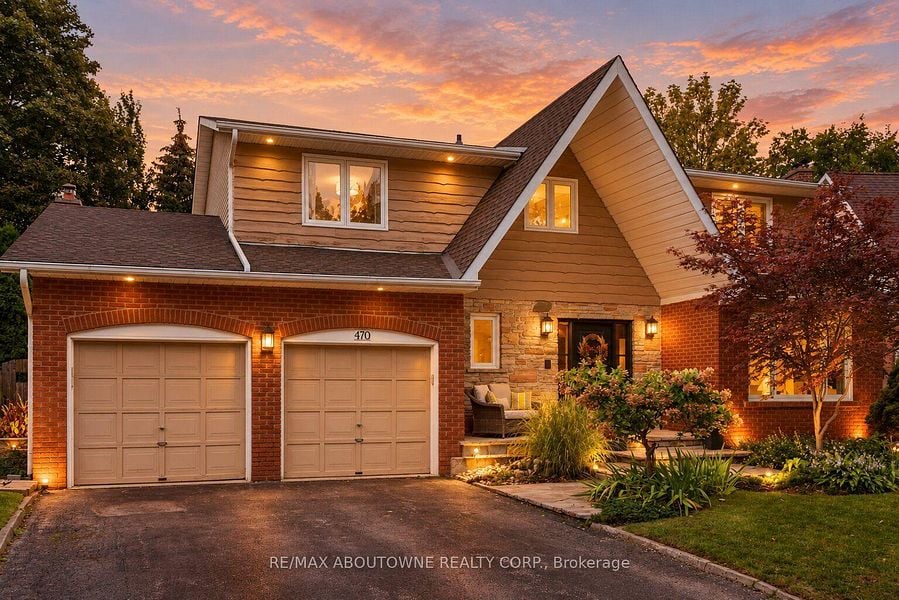 470 Carlton Drive, Oakville