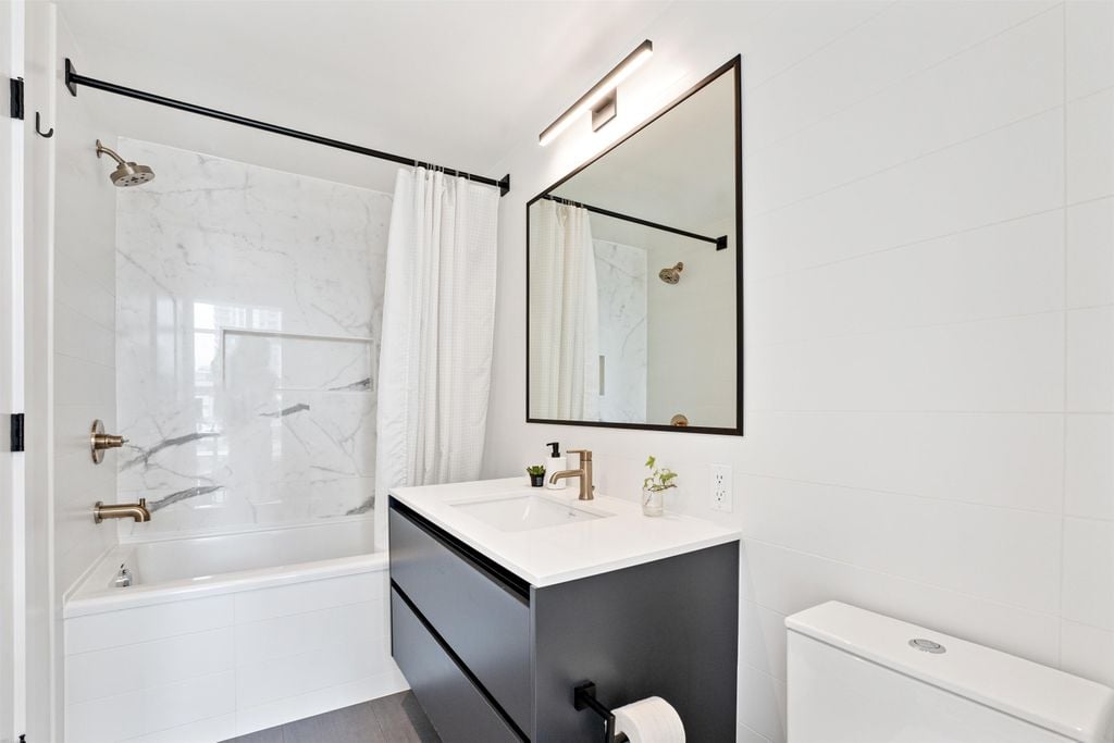 458 W 63rd Ave, #306