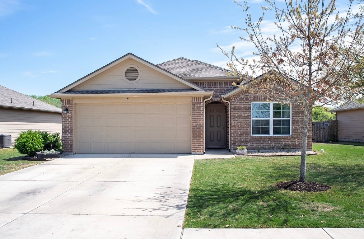715 Luna Vista Dr