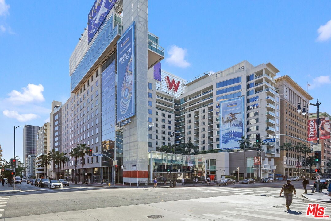 6250 Hollywood Blvd, #5J
