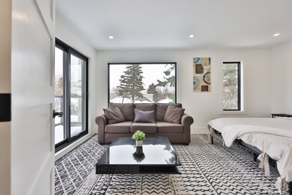 172 Royal York Rd