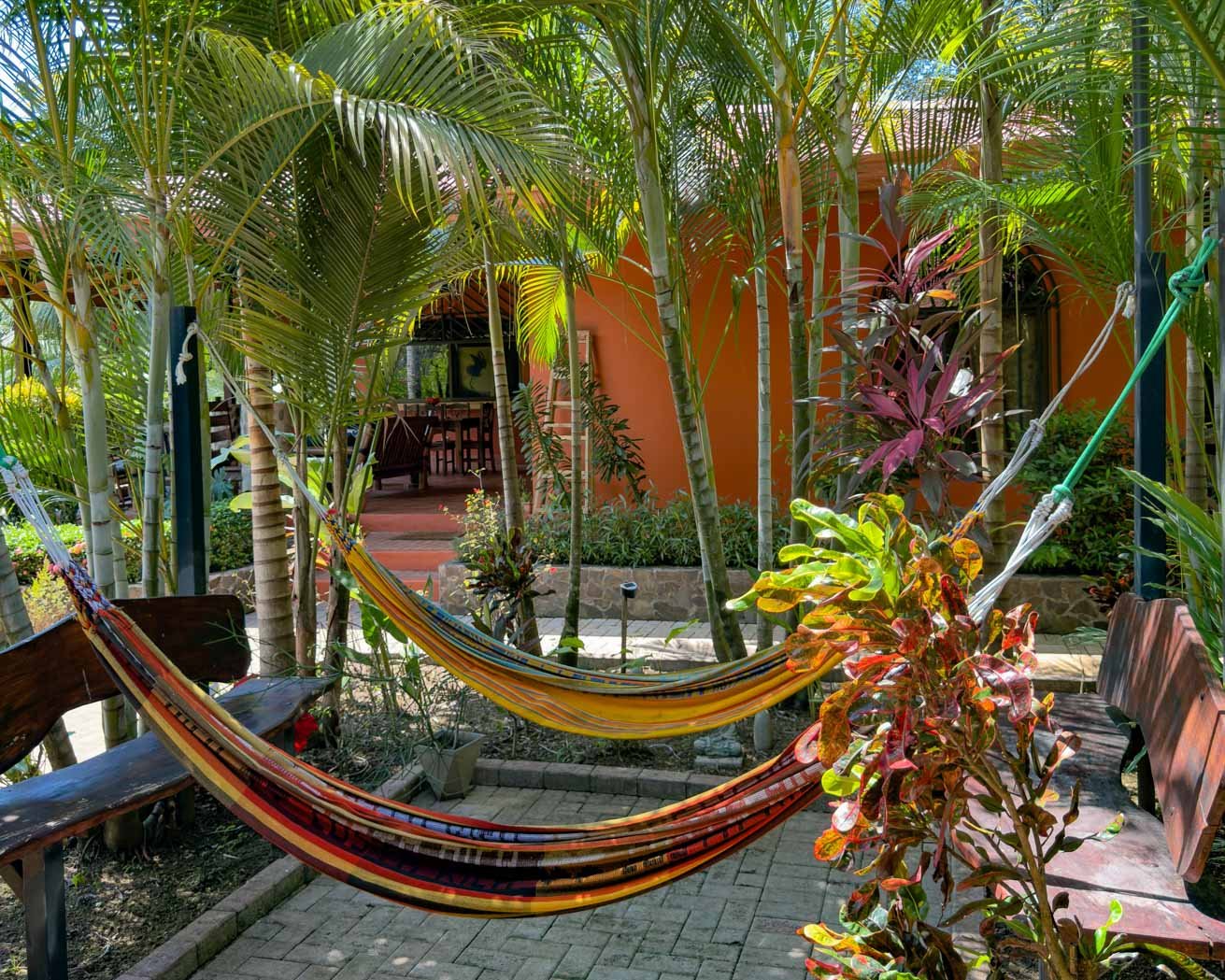 Ojochal Mountain View Home with Pool, Guest House & Gardens