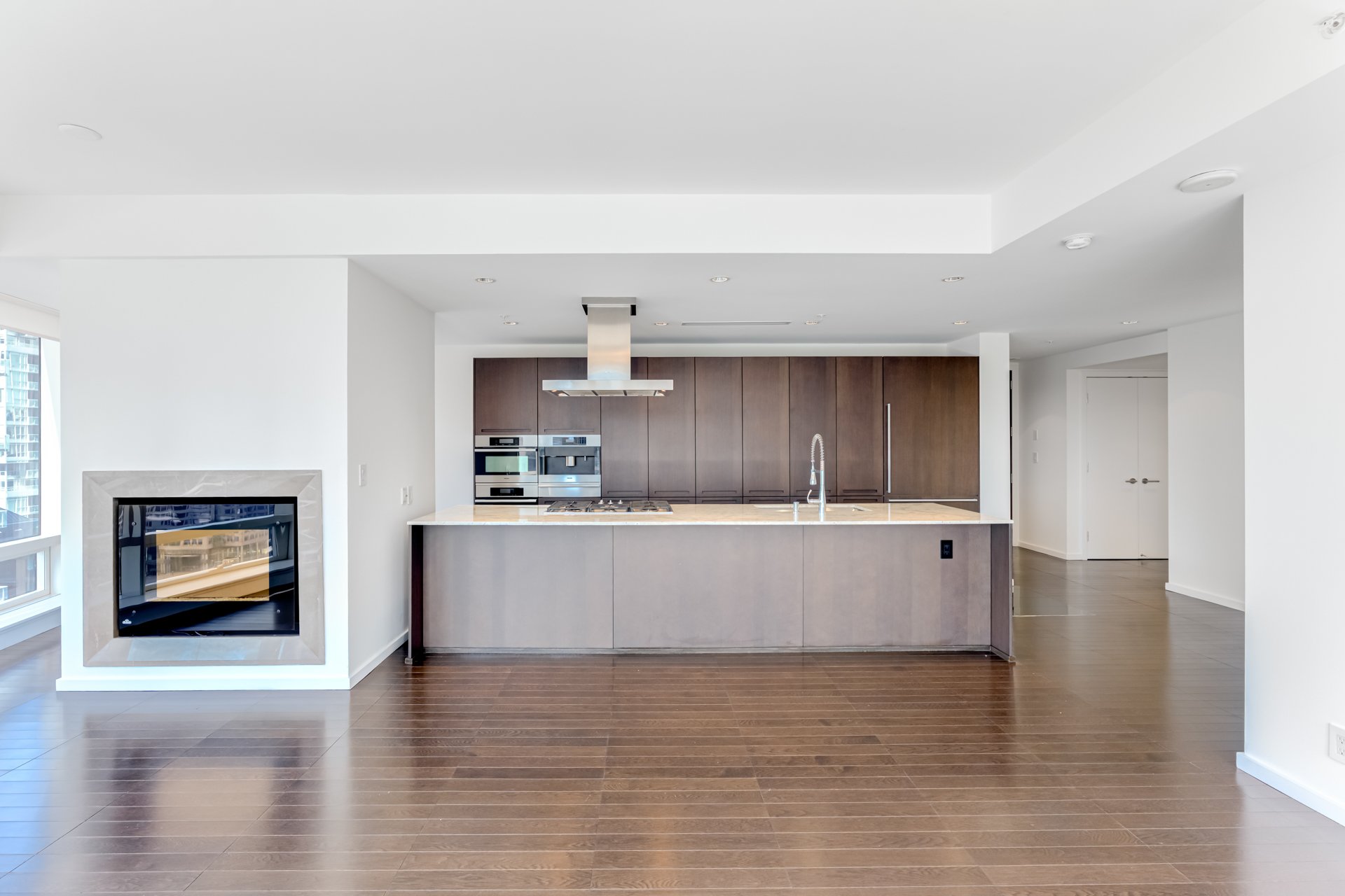 Suite 2001- 180 University Avenue