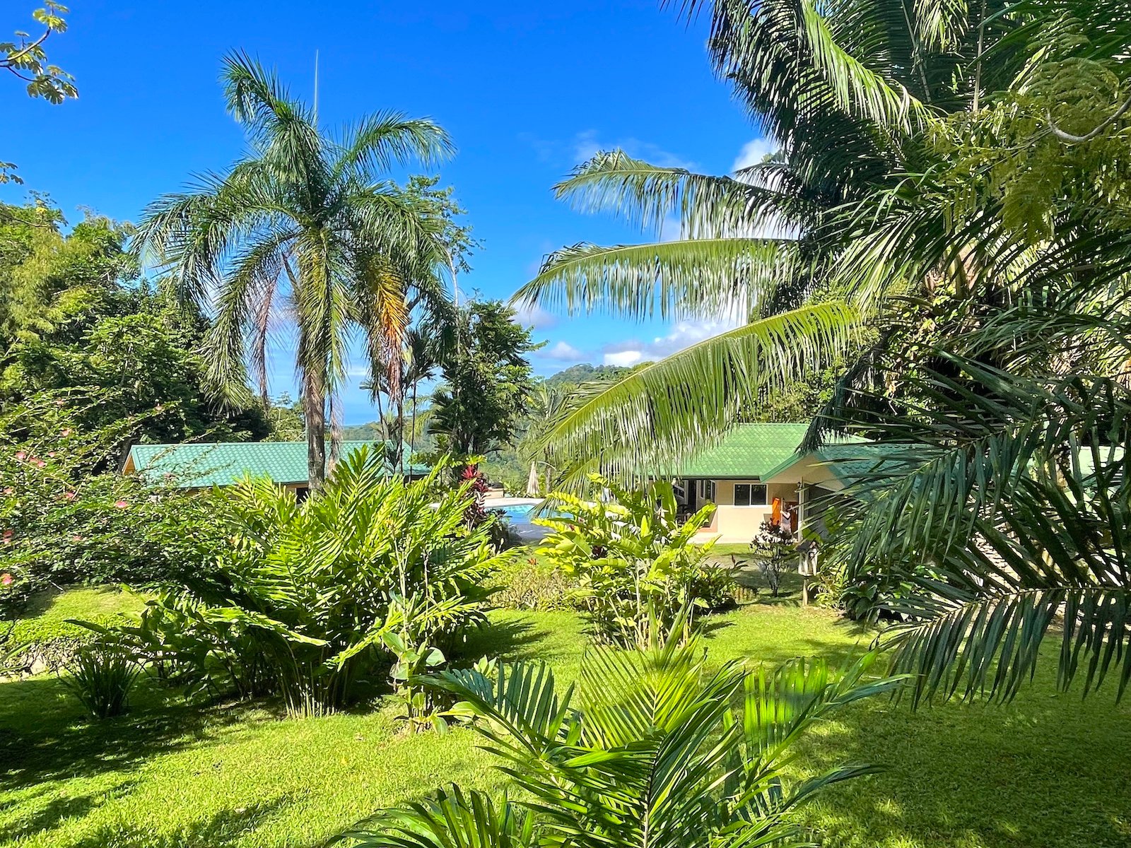 CASA TRANQUILA IN LAGUNAS – HOME, GUEST SUITE, SALON, AND GARAGE WITH WORKSHOP