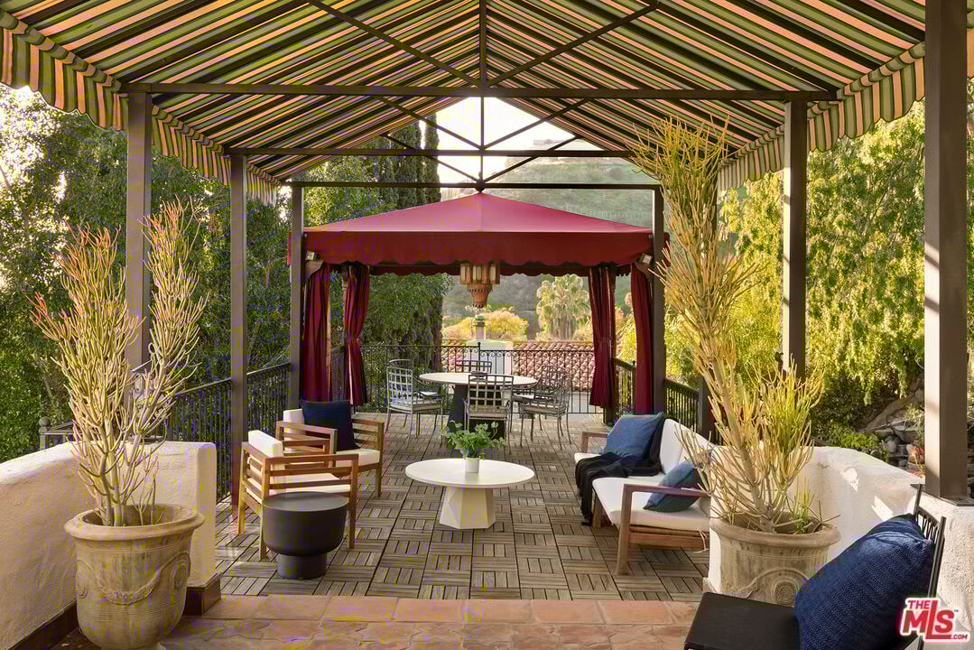 Tranquil Luxe