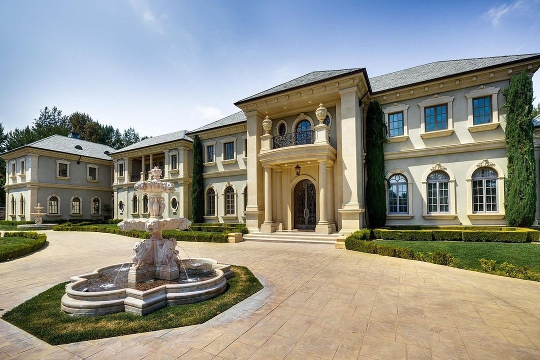 Estate Crystal