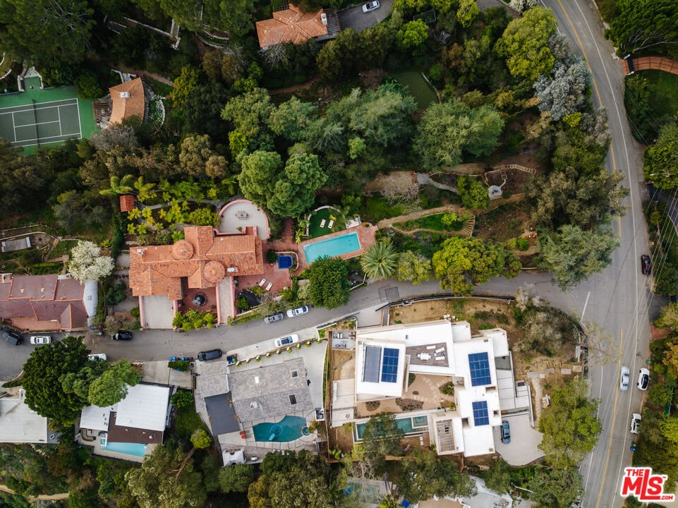 Vibrant Hollywood Hills Spanish