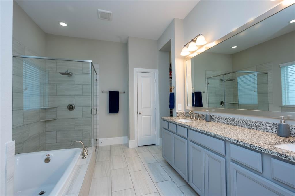3803 OAKFIELD FOREST LANE
