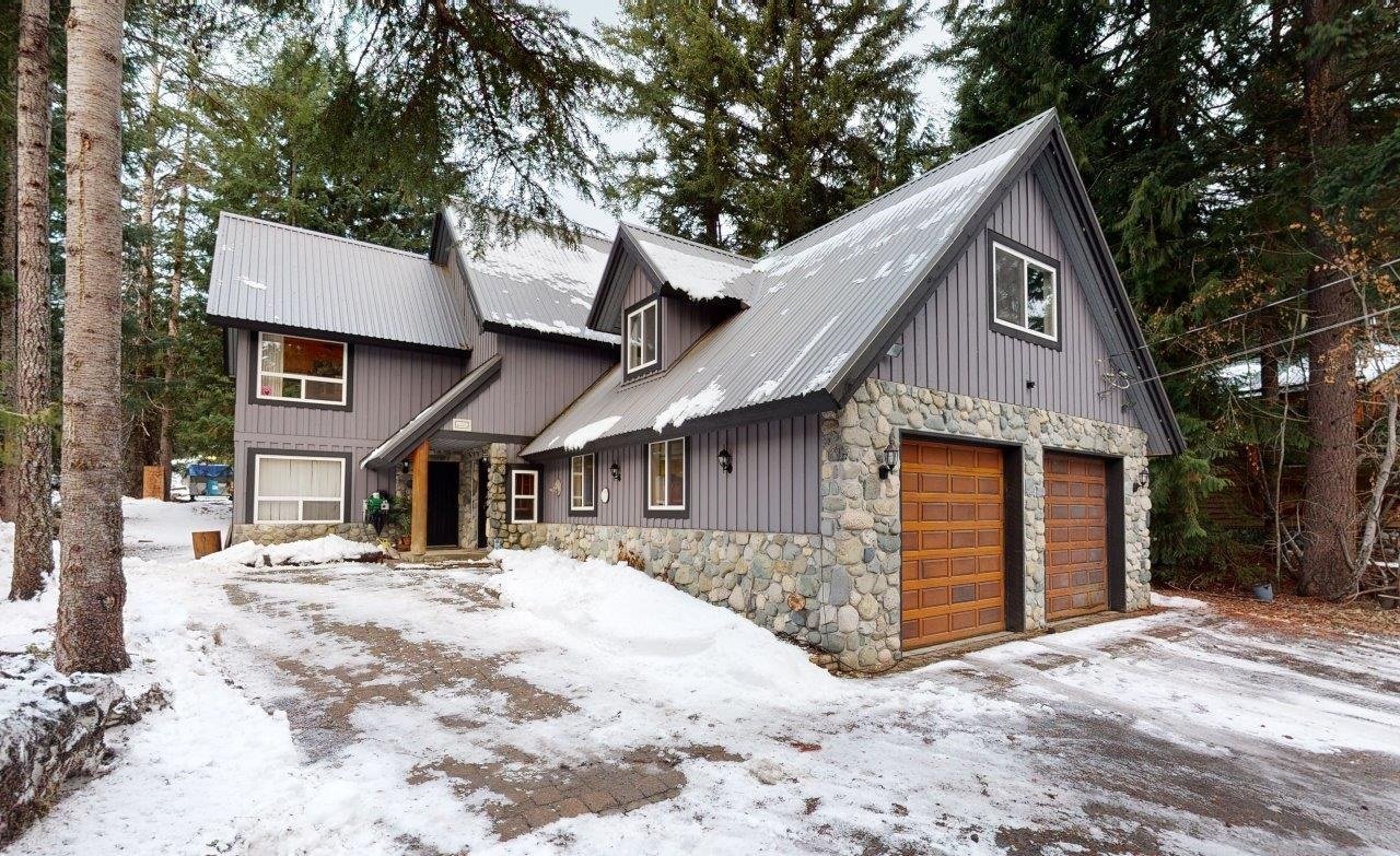 8365 Needles Drive, Whistler