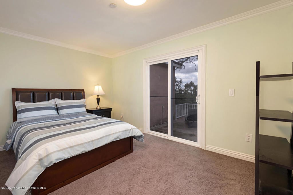 530 Vista Del Llano Dr