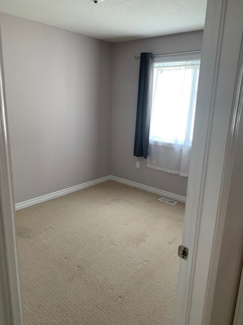 55 Mooregate Cres, Unit 11B