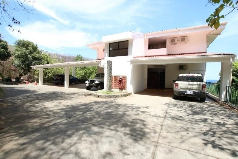 Renovated Ocean View Condo