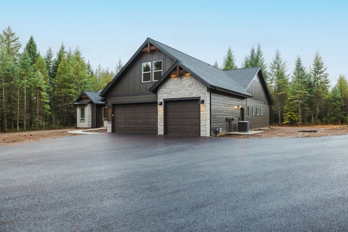 22315 N Ceylon Rd