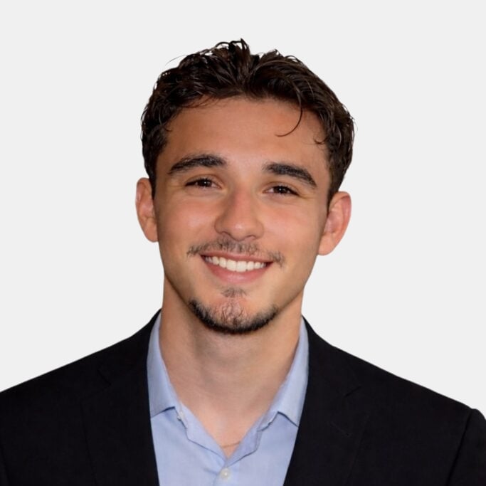 Matthew Vega La Jolla, CA Real Estate Agent Headshot