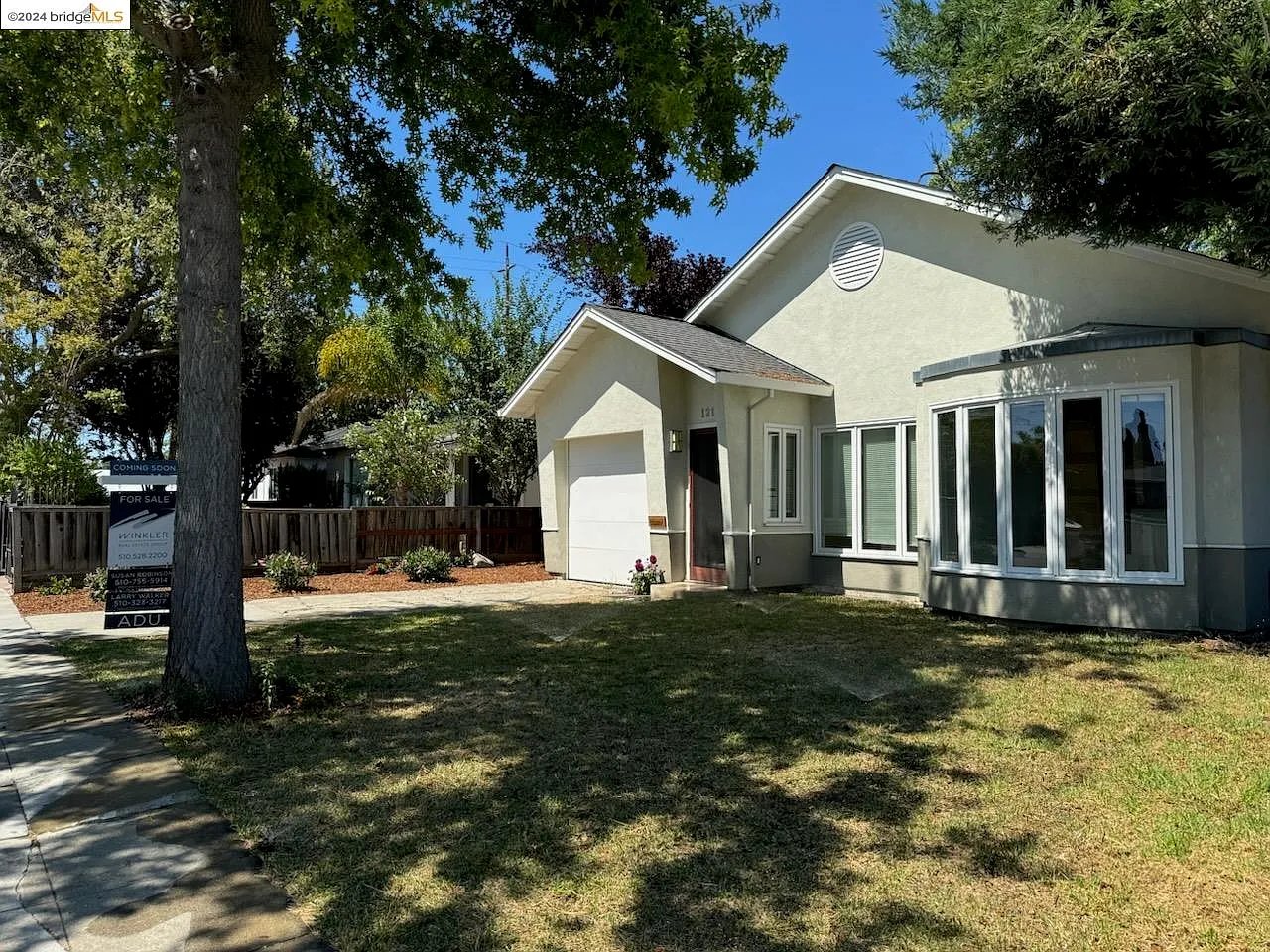 1211 Sevier Avenue