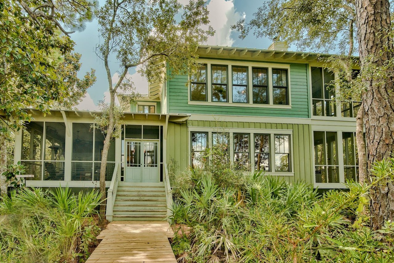 257 Amelia Ln