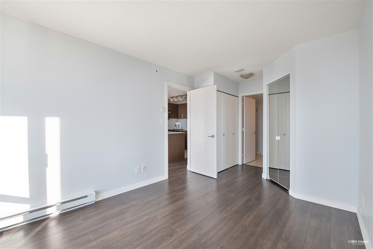 1203-9888 Cameron St