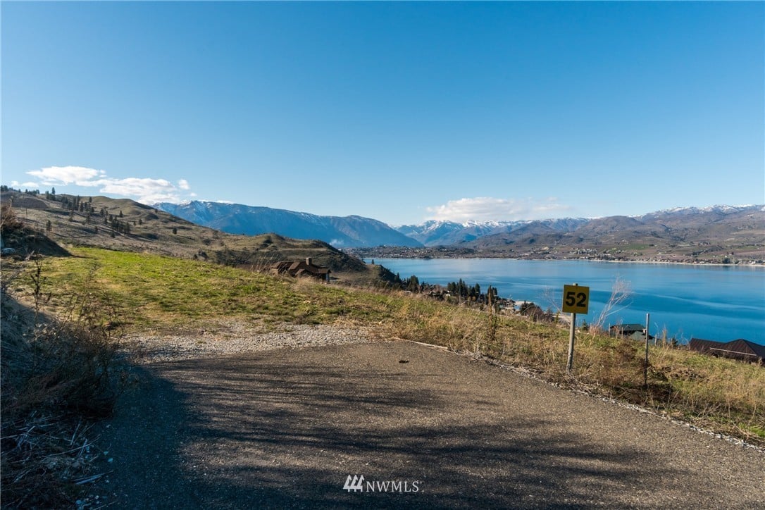 302 Clos CheValle Rd